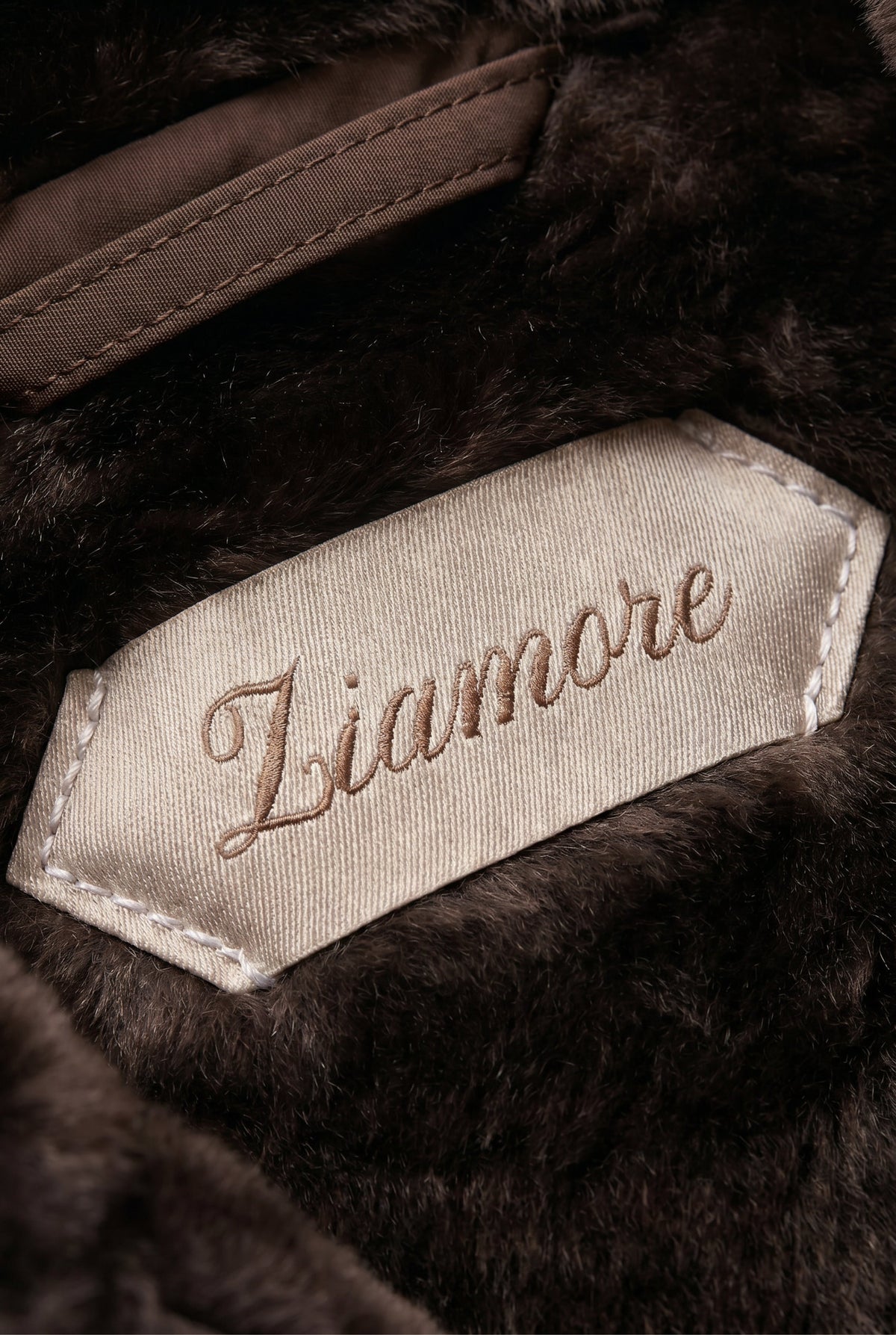 Atelier Outlet Fur Bodywarmer Chocolate